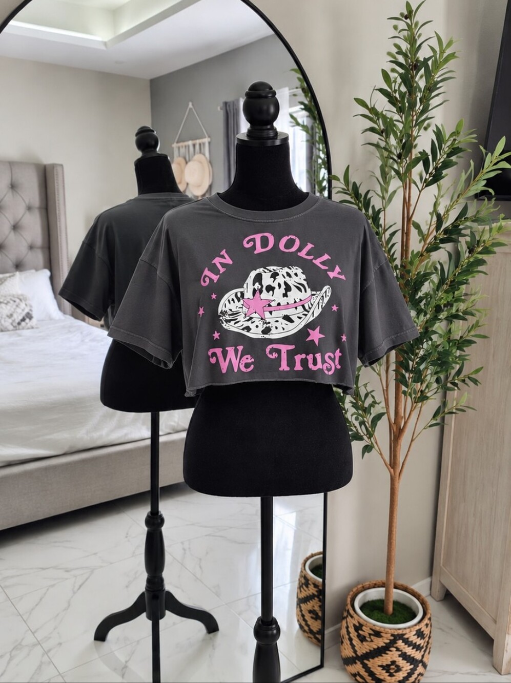 SHEIN Charcoal Cropped Graphic Tee with Pink 'In Dolly We Trust' Print